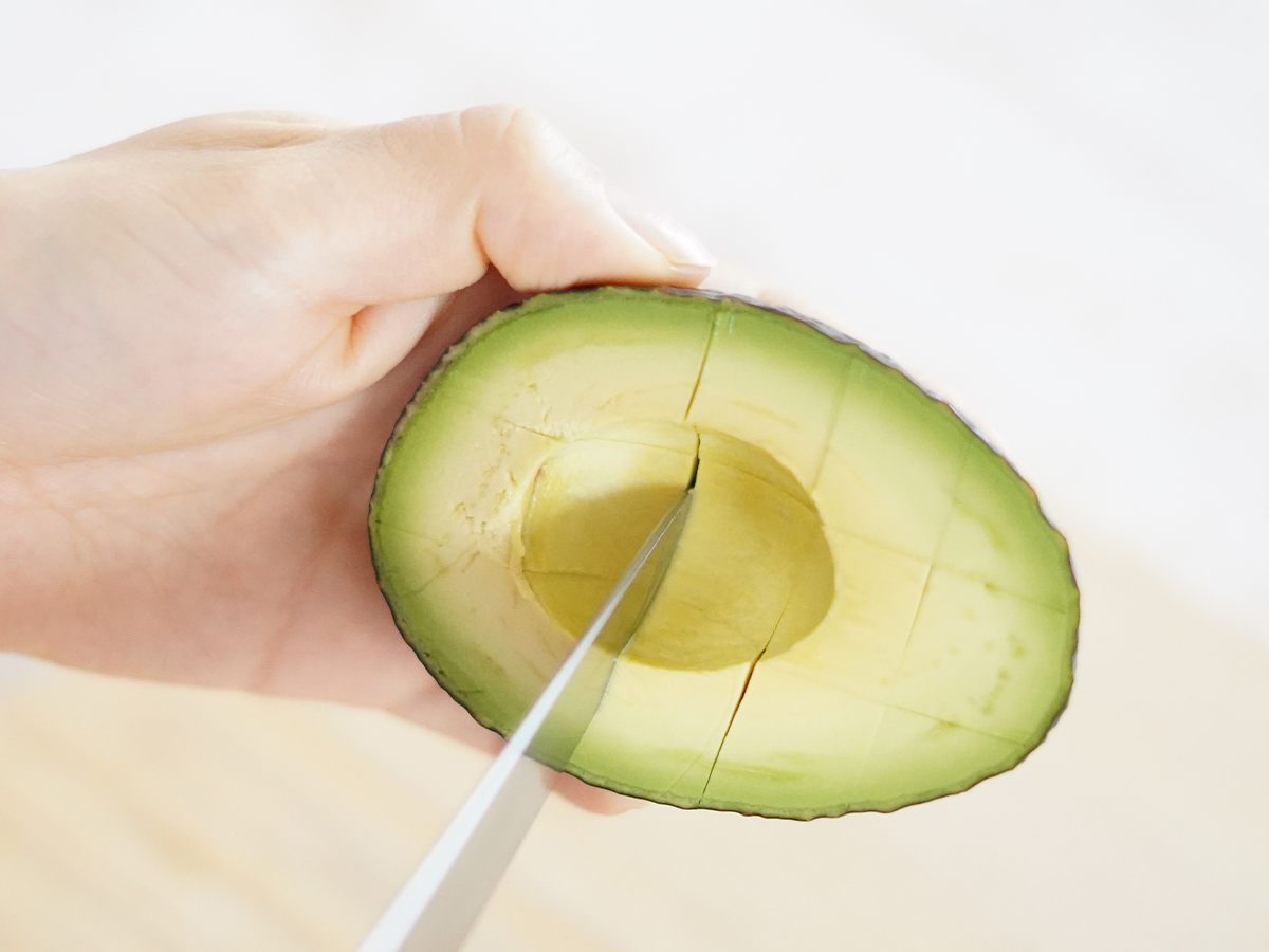 アボカドの皮の剥き方と切り方7パターンを完全解説 Fily フィリー