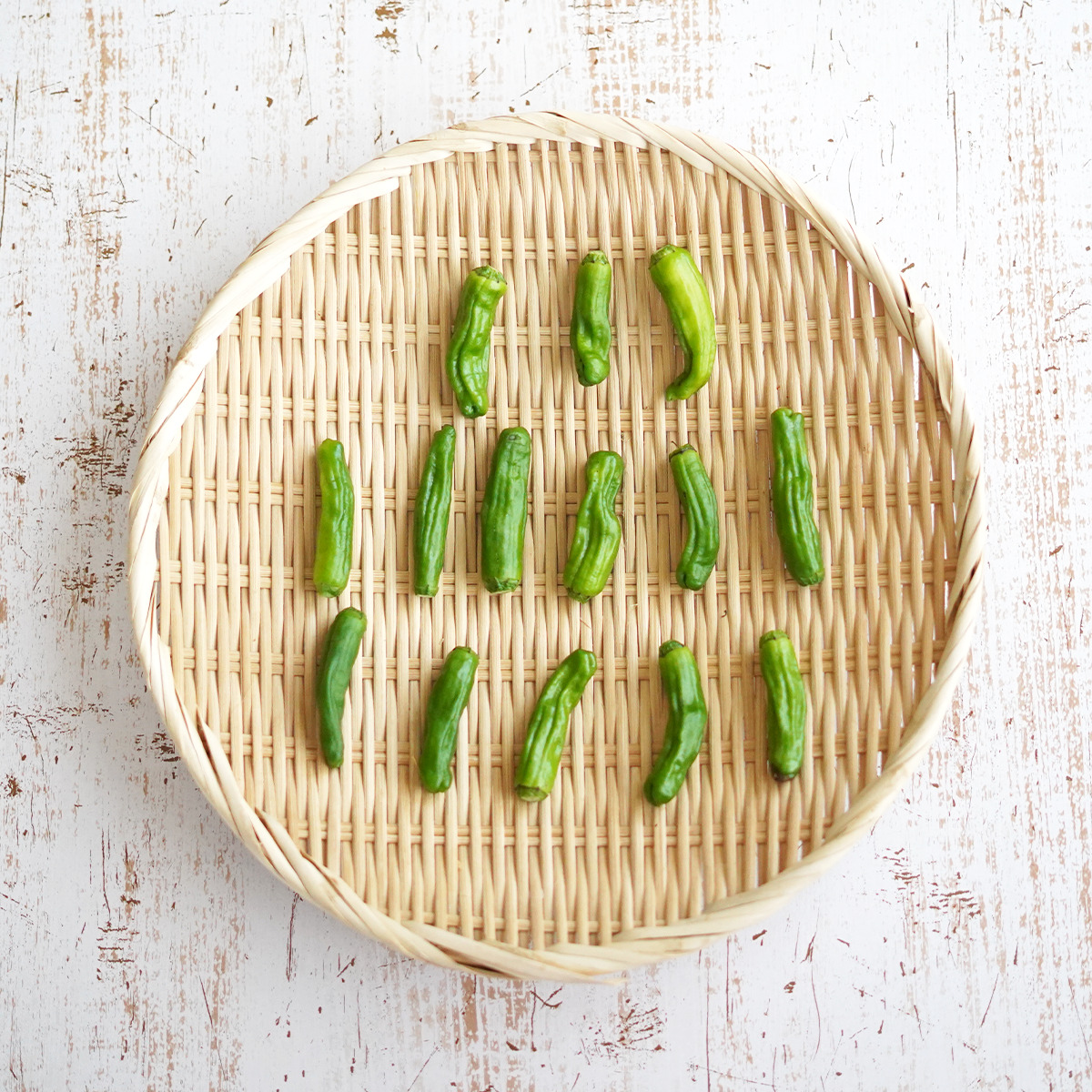 ししとうの保存法|常温・冷蔵・冷凍で長持ちするのは? - Fily〔フィリー〕