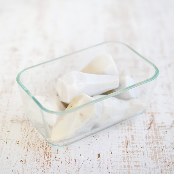 ねずみ色の里芋は食べられる？原因と対処法を解説