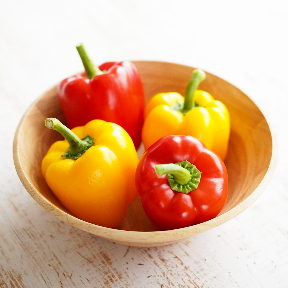 パプリカの栄養と効能 効果的な食べ方とは 色による違いは Fily フィリー